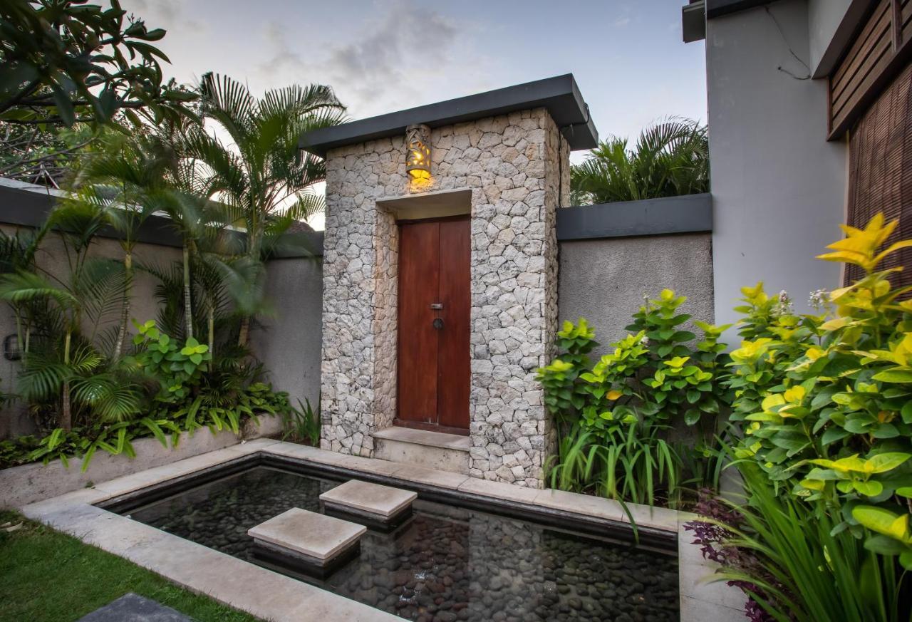 Villa Nadya Seminyak Exterior foto